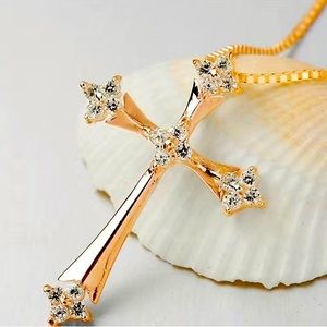 DIAMOND GOLD CROSS PENDANT‼️